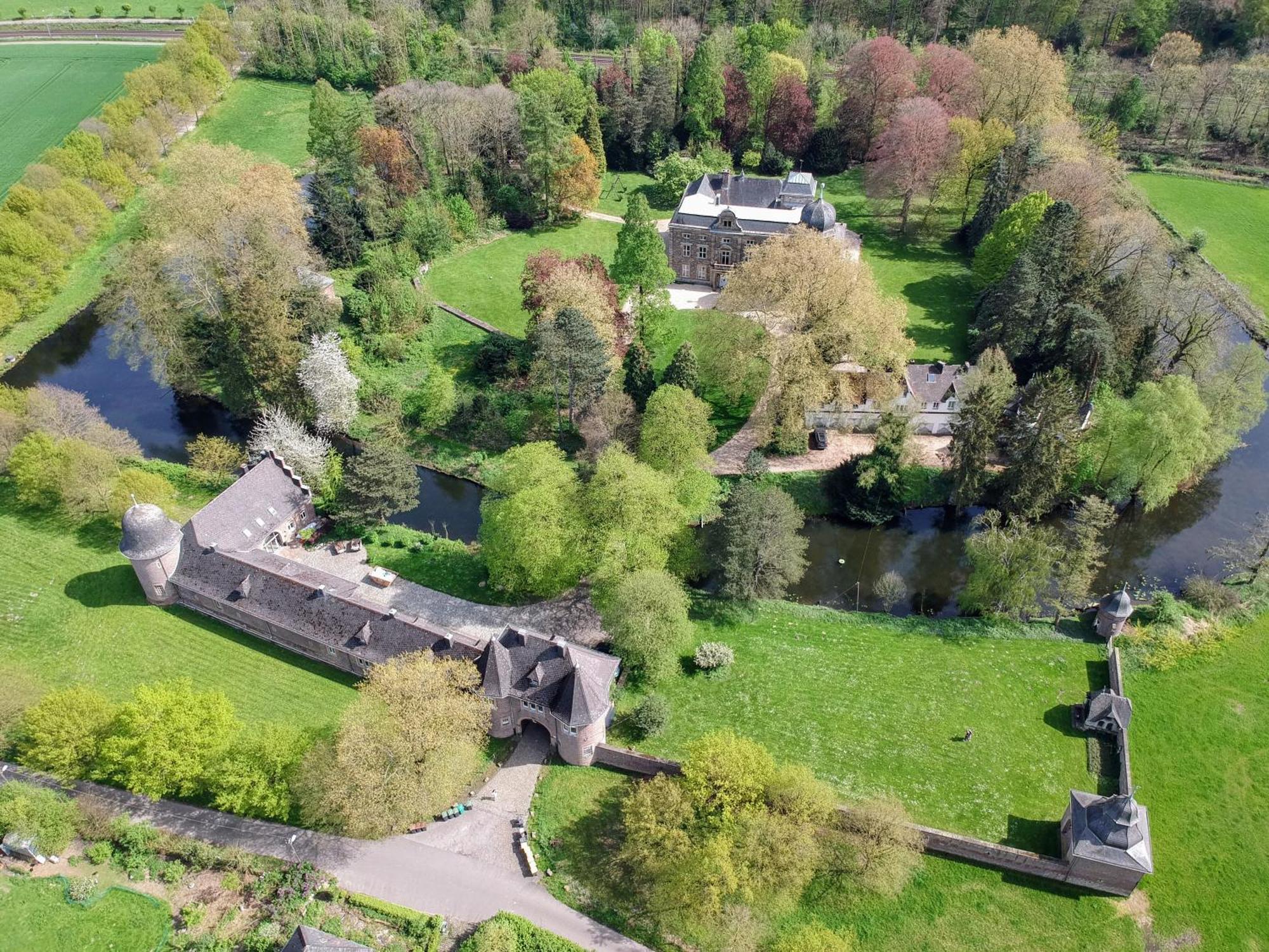 Apartments Am Schloss Rimburg Ubach-Palenberg Esterno foto